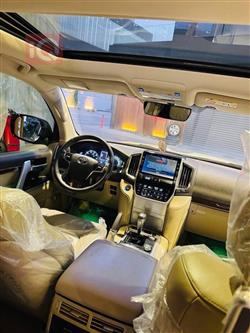 تويوتا لاندكروزر